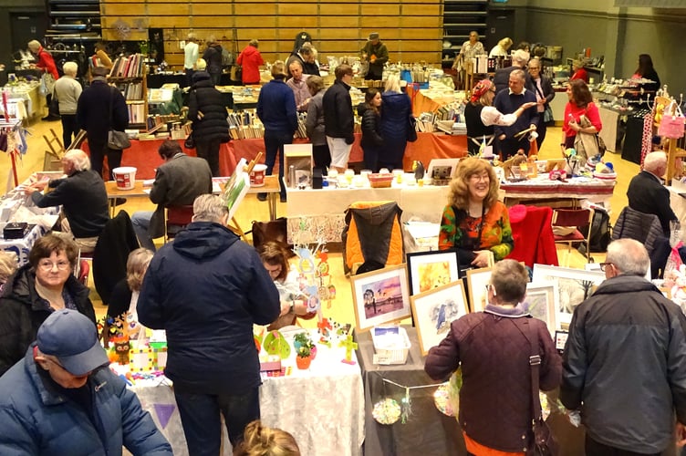 Giant Easter Market Petersfield