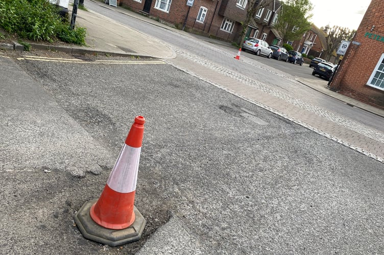 Avenue St Peter's Petersfield potholes