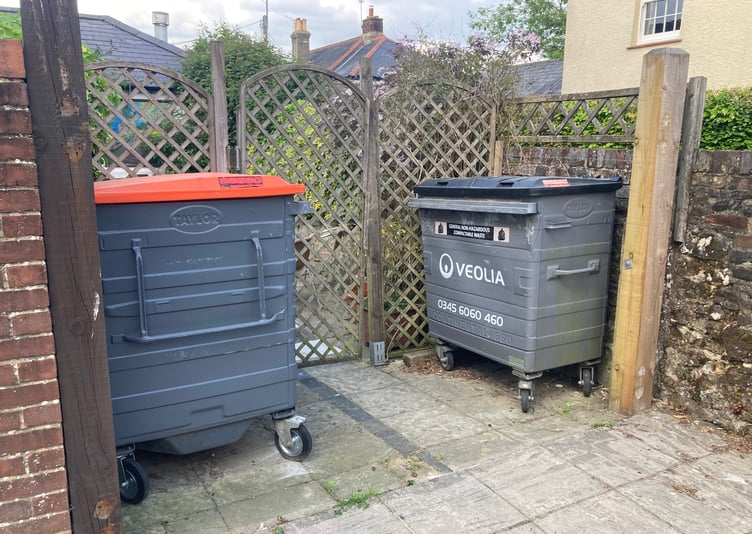 Stolen Gates Liss Triangle Centre