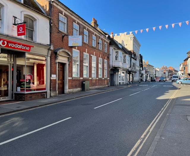 Your letters to the editor: Town lacks retail variety