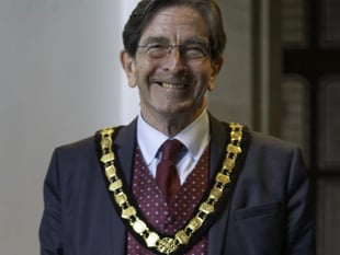 Hampshire County Council elects new chairman