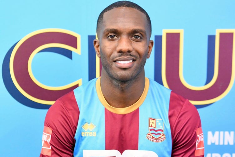 Farnham Town have signed Brandon Mason