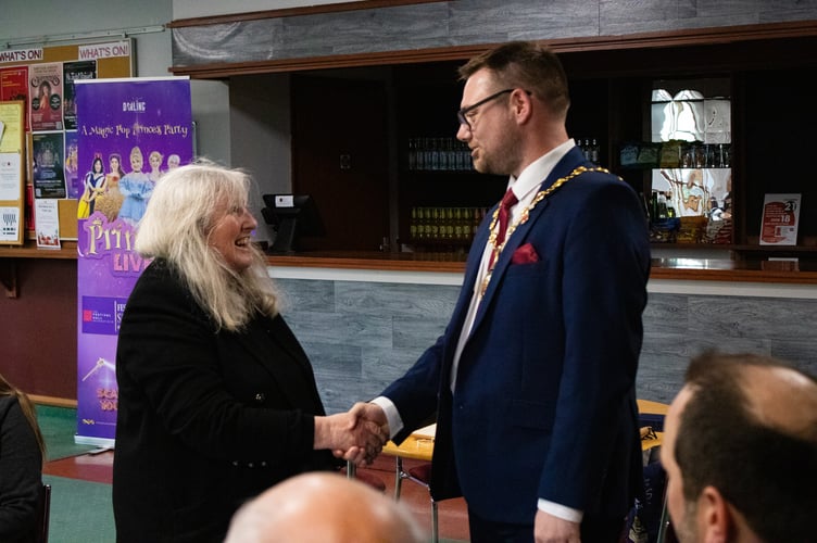 Lesley Farrow Chris Paige Mayor