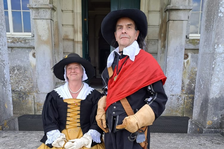 Lord Hopton's Regiment members in full English Civil War attire.