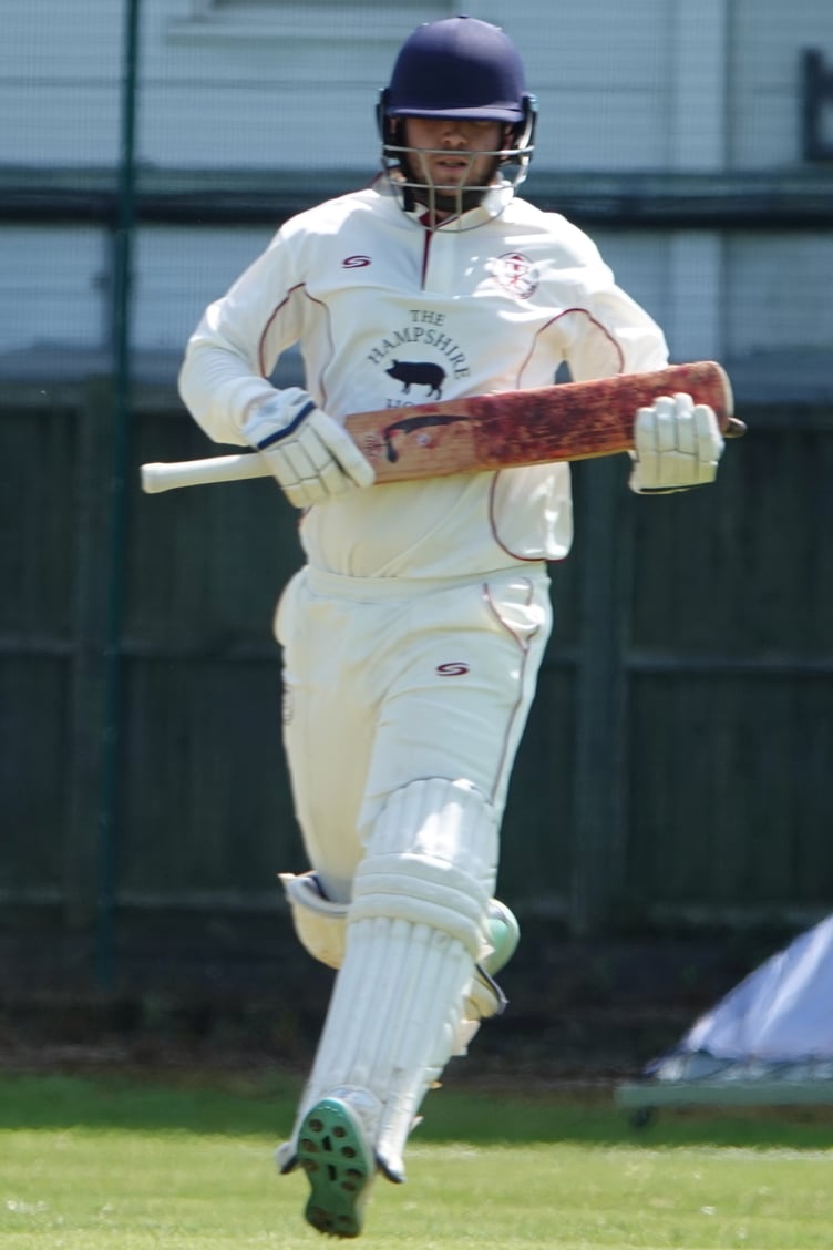 Matt Bradley batting for Clanfield's 1st XI away to Bedhampton Mariners' 2nd XI, Bidbury Mead, June 14th 2025.