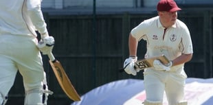Clanfield chase down 200 without losing a wicket