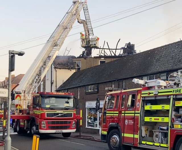 VIDEO: Firefighters dampen serious fire in Petersfield town centre