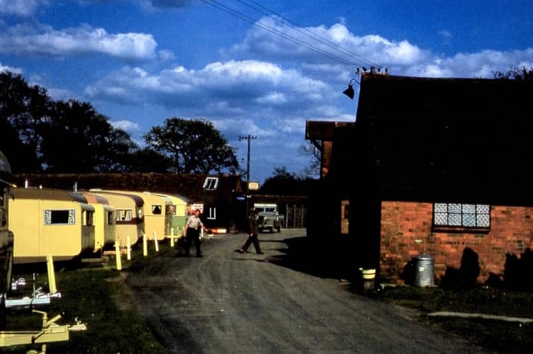 Broadway Park Petersfield vintage pic2