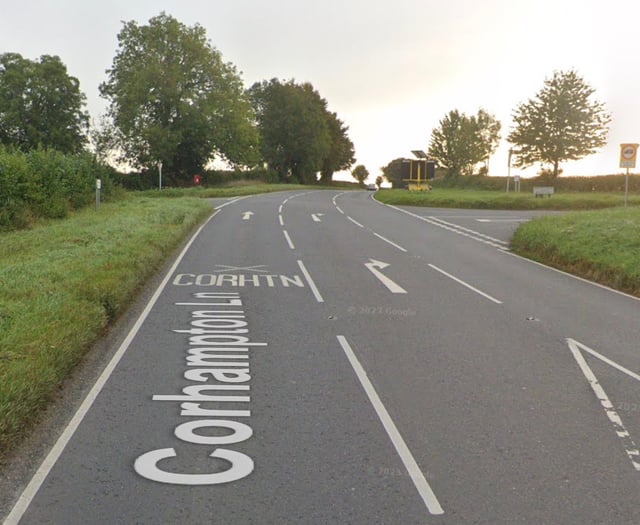 Two teenagers killed as car hits tree on Meon Valley road