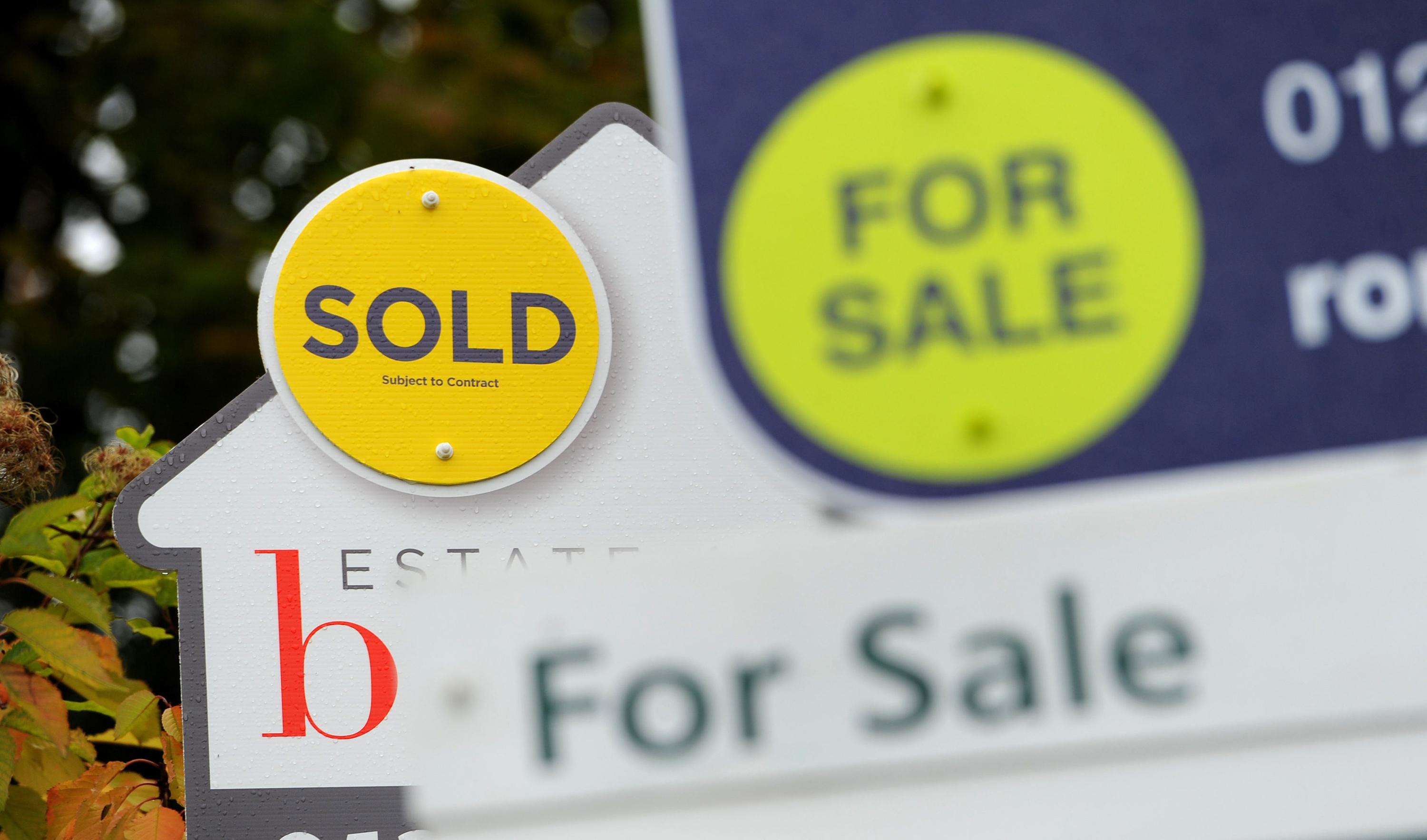 East Hampshire house prices dropping