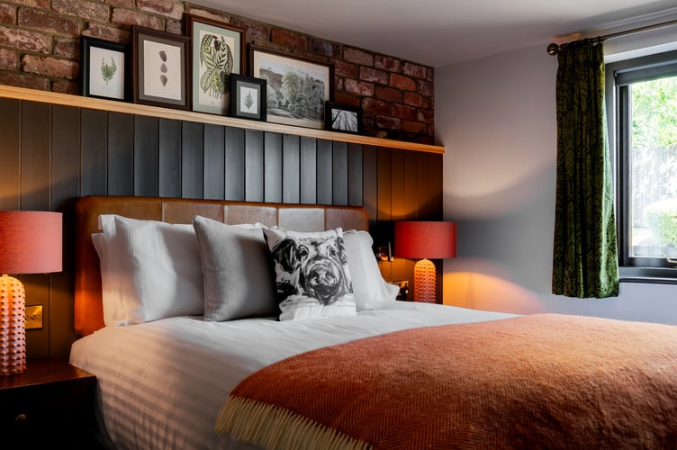 Hogs Lodge Clanfield bedroom