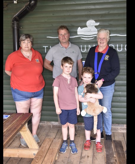 Petersfield Lions Hunt Heath Plump Duck
