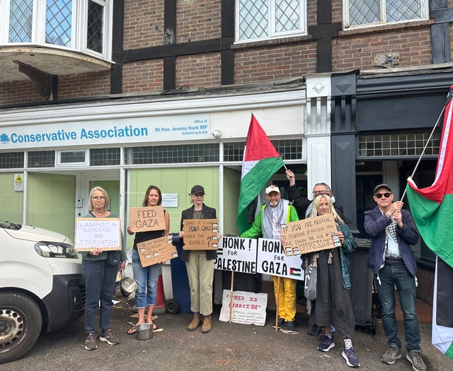 Protests demand end to Gaza hunger