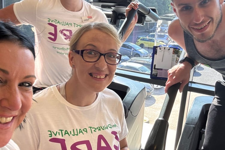 group shot of Alana Smallbone's Everest Stairmaster Challenge
