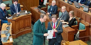  Two former councillors awarded alderman titles