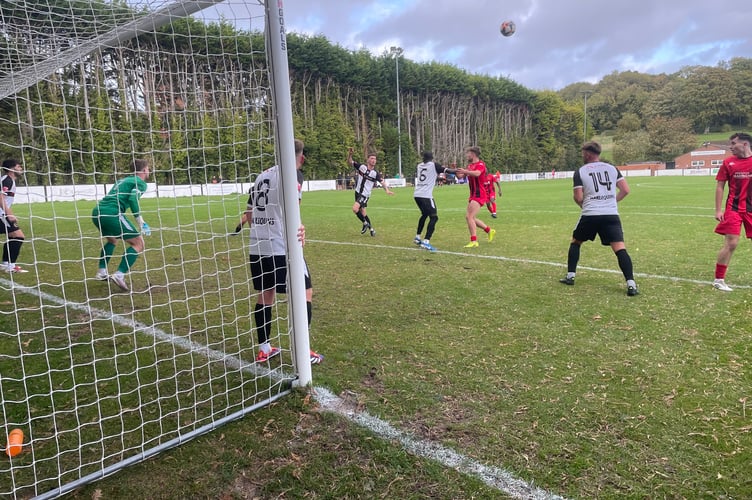 Bemerton Heath Harlequins v Petersfield Town, October 4th 2025.