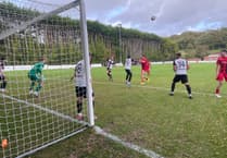 Goal direct from a corner as Petersfield harness the wind