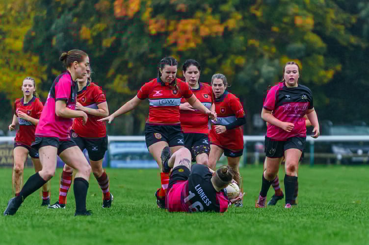 Action from Petersfield women's 22-0 win against Littlehampton Lionesses