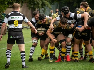 Farnham fall to defeat at Worthing