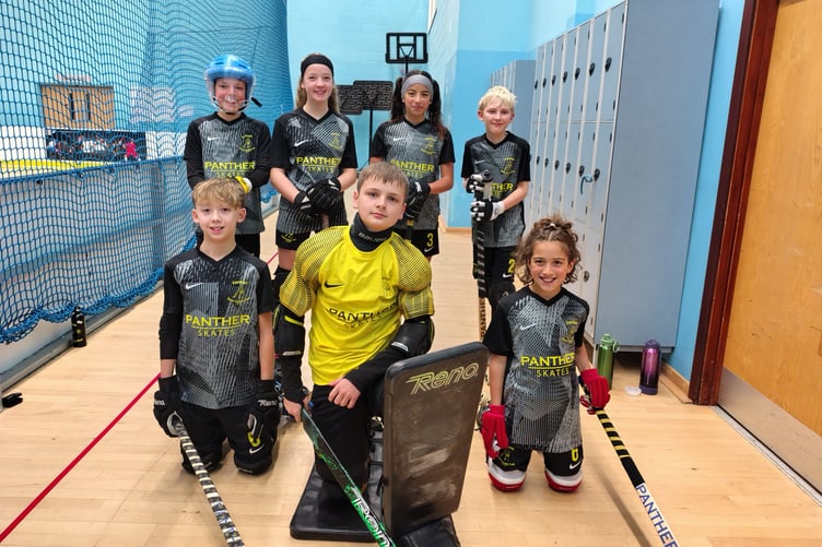 Farnham Roller Hockey Club's under-15s achieved back-to-back wins