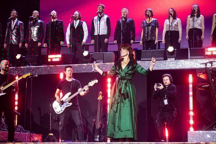 Caroline Redman Lusher performs at Rock Choir Live.