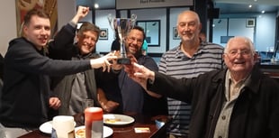 Liss RBL A lead Farnham Snooker League at halfway point