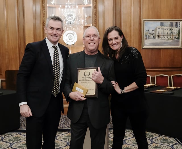 Sitting proud as Chairmakers named firm's country pub of the year