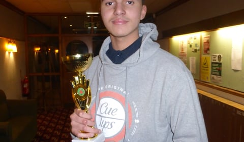 Bordon's Lewis Harris remains top in Cuestars under-21 Bronze Tour