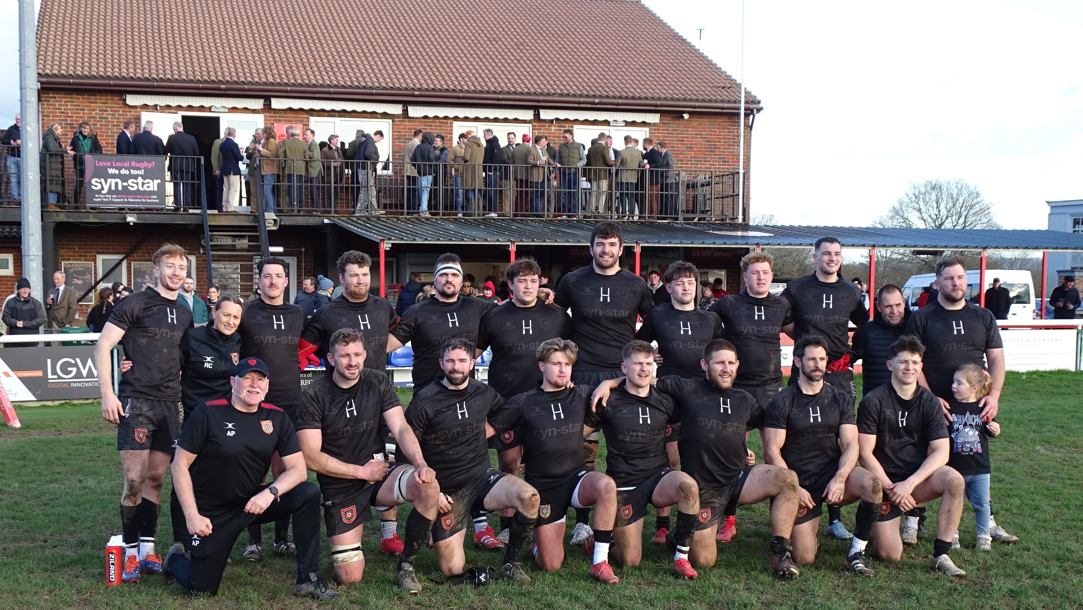 Petersfield earn home win against Reeds Weybridge | petersfieldpost.co.uk