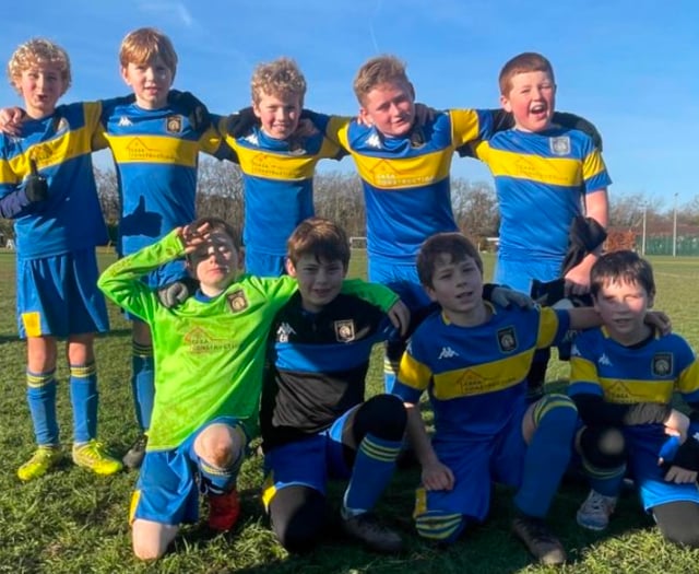 Young footballers take on swimming challenge