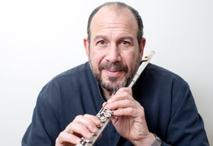 Classical concert bringing music to children in Palestine
