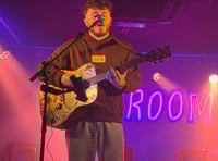 Return of the Mac as Archie brings musical hits to Haslemere