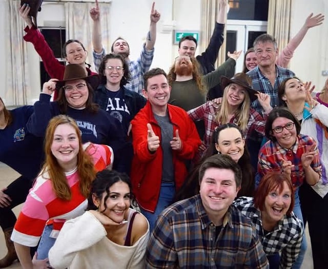 Teenagers fight for right to dance in Footloose 