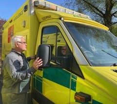 Haslemere man, 70, drives life-saving ambulance to Ukraine front line