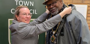A true vote-winner as Leeroy returns as Bordon’s mayor