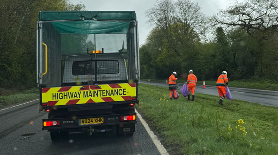 An East Hampshire District Council roadside clean-up on the A31.