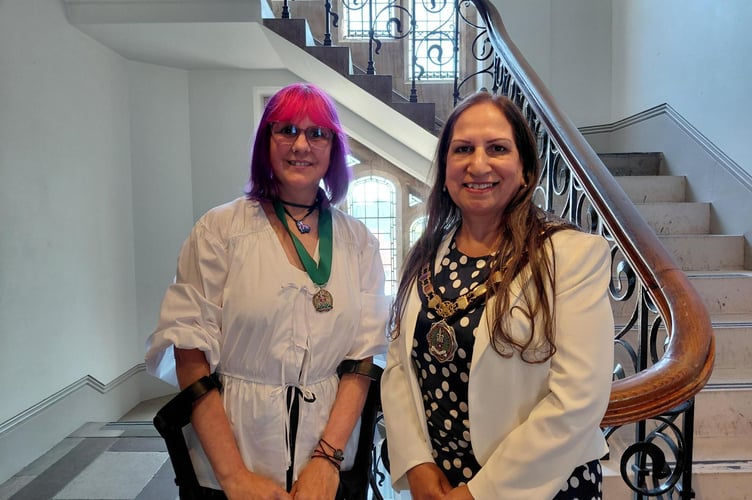 Cllr Louise Parker-Jones and Cllr Pal Hayre, elected vice-chairman and chairman of Hampshire County Council. Image: LDRS