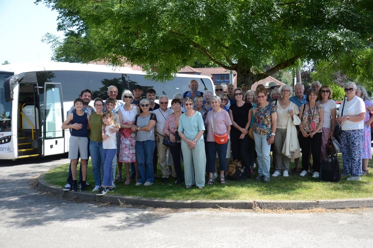 Hosts from the Alton Town Twinning Association and their guests from Pertuis gather for a farewell photo, May 25th 2026.