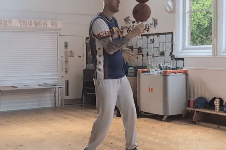 Paul Sturgess Harlem Globetrotter