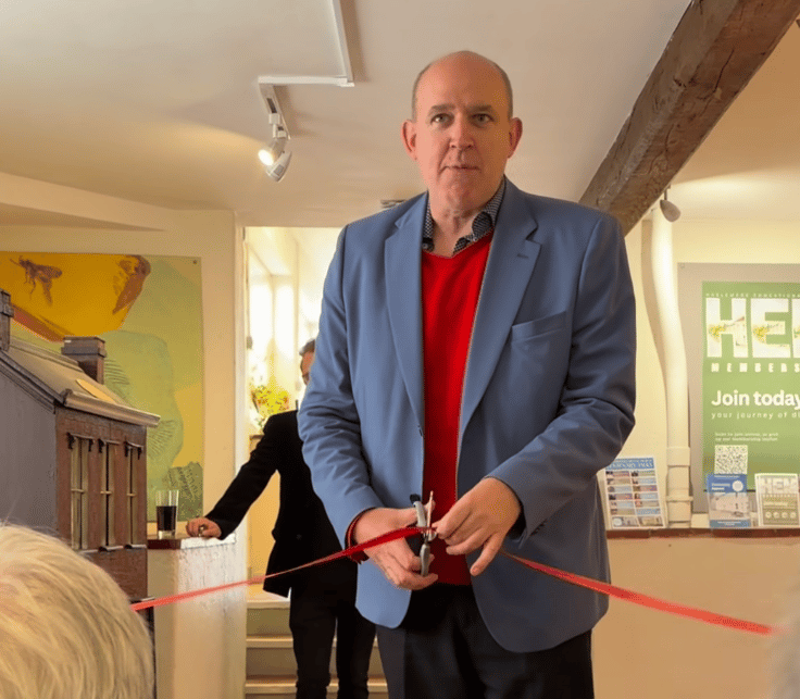 Comedian Tim Vine opens the Haslemere Art Society Annual Exhibition
