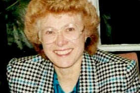Popular Farnham primary school teacher dies